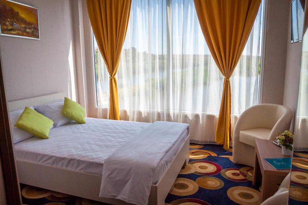 Hotel Bella Marina Jurilovca Extérieur photo